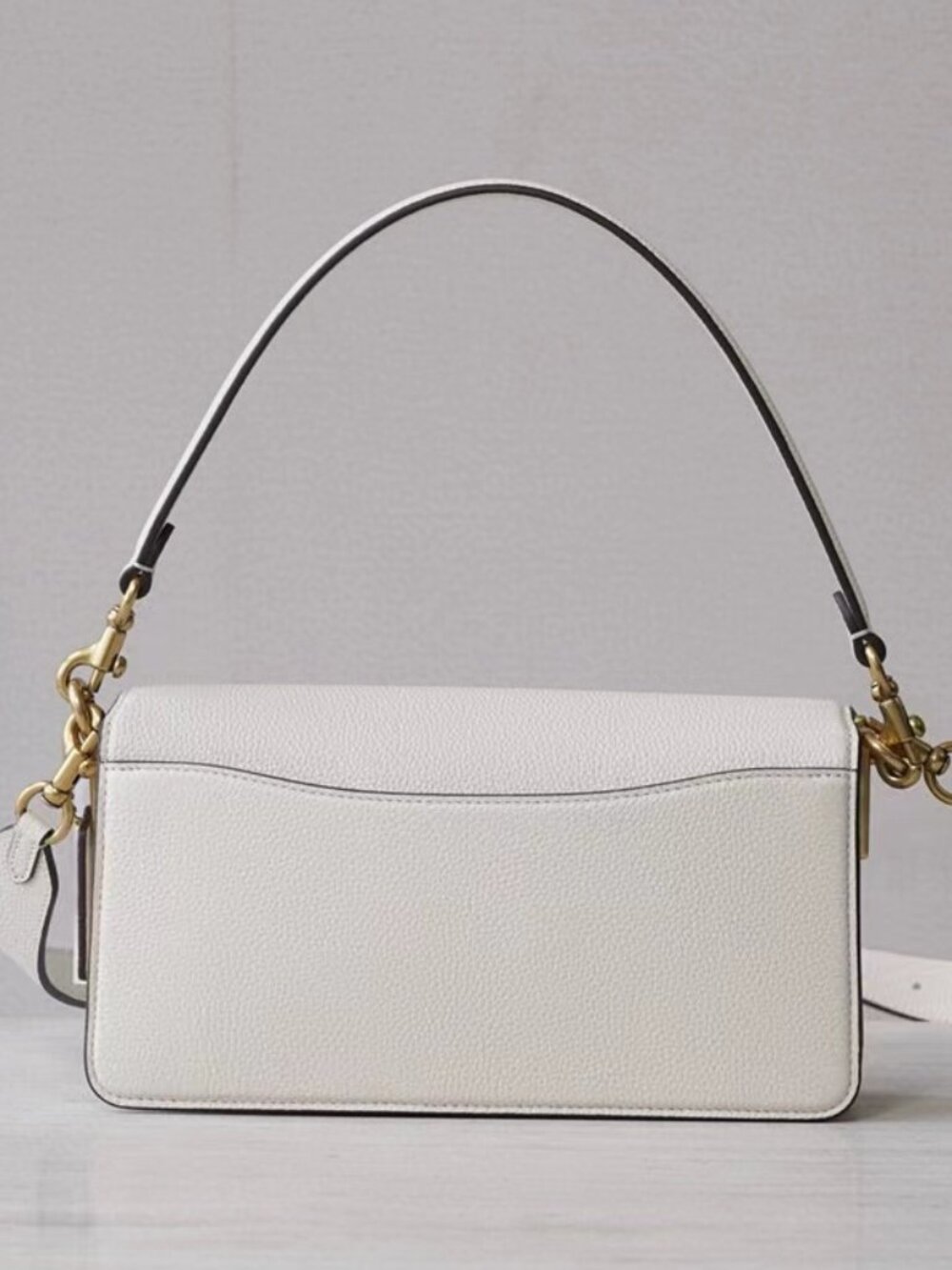Coach Tabby 26 Shoulder Bag Crossbody Leather Authentic - Picture 2 of 5